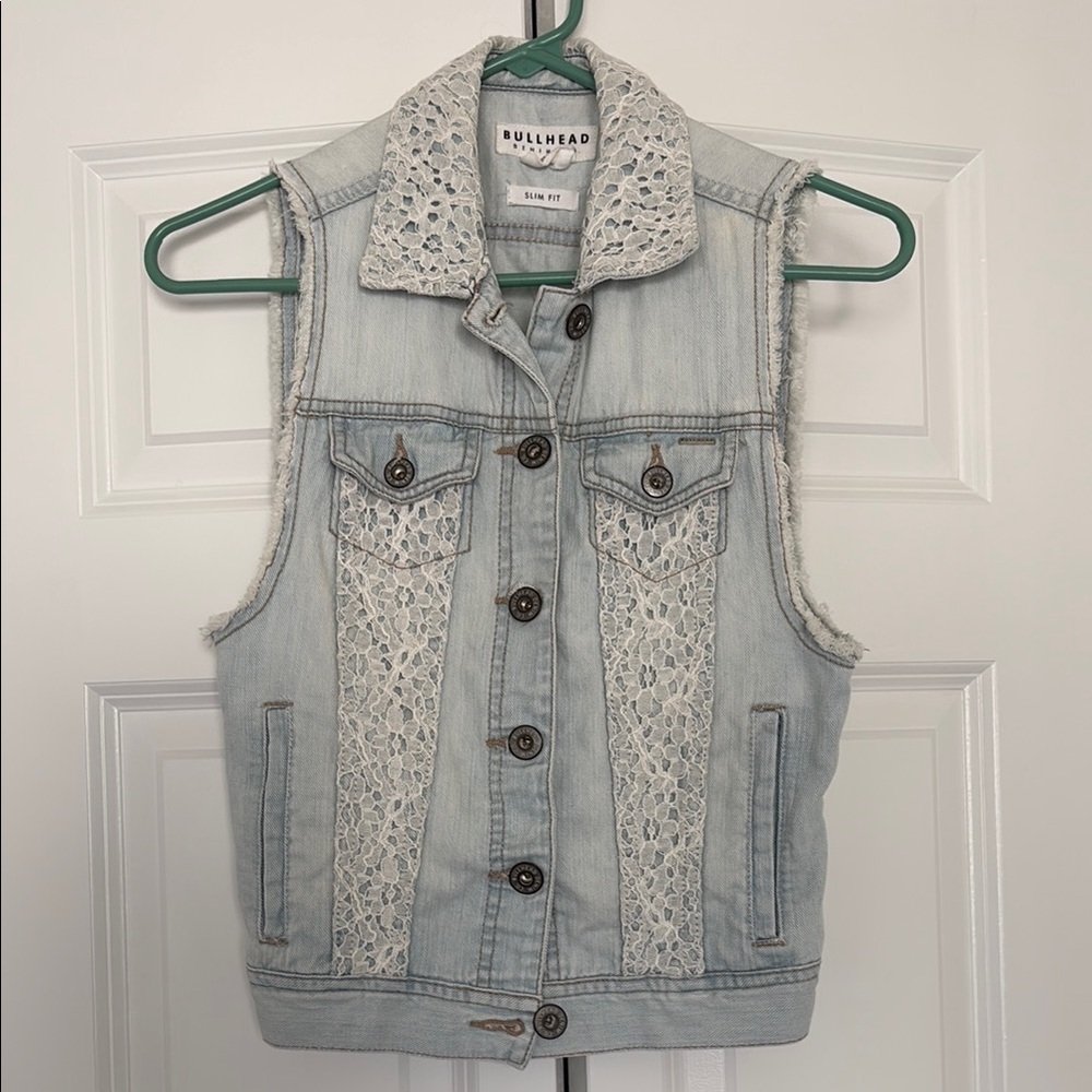 Bullhead Light Blue Denim Vest with Lace Accents